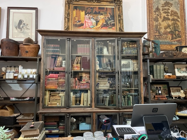 Vintdustrial Warehouse Mercantile